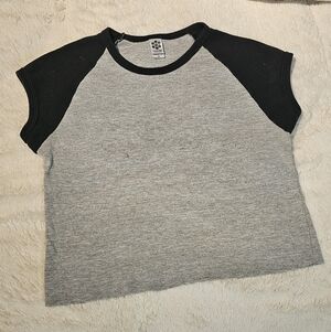 Ladies Black and Gray Cropped T-Shirt Size Small